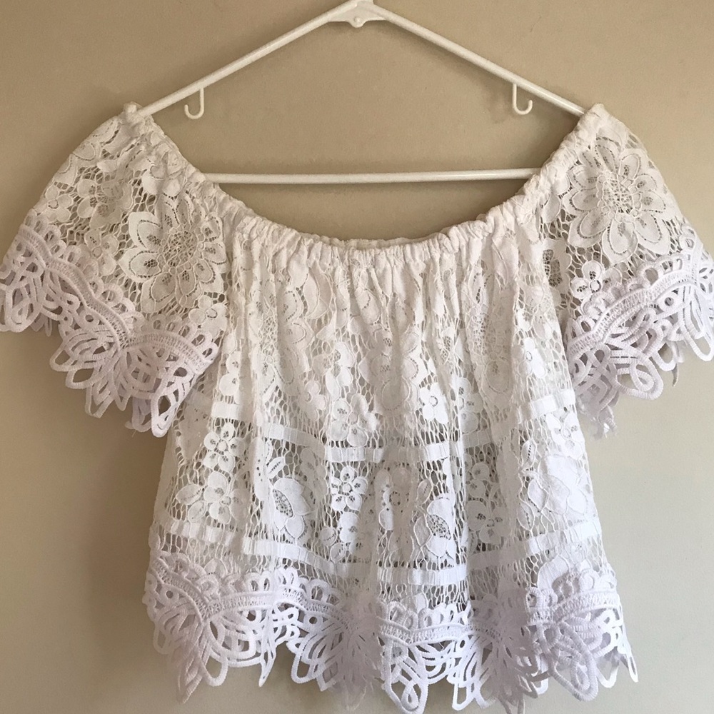 Free People Sweet Dreams Off The Shoulder Lace CropTop - Picture 11 of 12